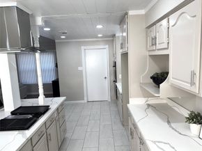 959 Festival Drive, Houston TX 77062