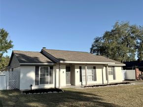 959 Festival Drive, Houston TX 77062