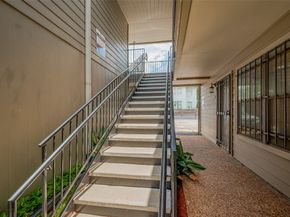 606 Marshall Street 35, Houston TX 77006