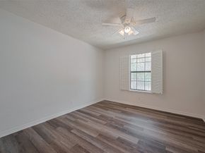 606 Marshall Street 35, Houston TX 77006