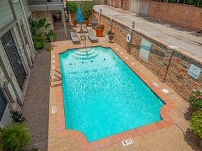 606 Marshall Street 35, Houston TX 77006