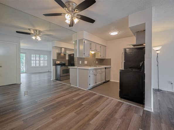 606 Marshall Street 35, Houston TX 77006