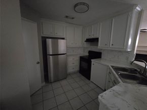 50 Evanston Street 5, Houston TX 77015
