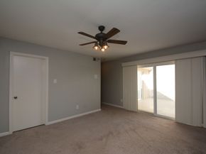 425 E Fair Harbor Lane, Houston TX 77079