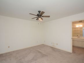 425 E Fair Harbor Lane, Houston TX 77079