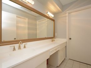 425 E Fair Harbor Lane, Houston TX 77079