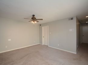 425 E Fair Harbor Lane, Houston TX 77079