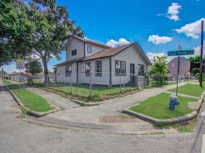 6701 Avenue E, Houston TX 77011