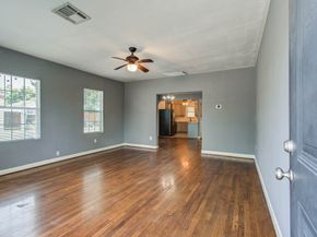 6701 Avenue E, Houston TX 77011