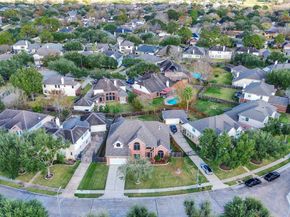 2026 Avana Glen Lane, Sugar Land TX 77498