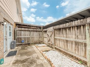 6111 Beverly Hill Street 29, Houston TX 77057