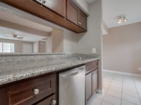 6111 Beverly Hill Street 29, Houston TX 77057