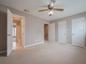 6111 Beverly Hill Street 29, Houston TX 77057