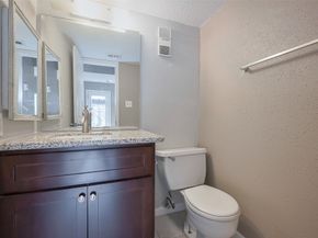 6111 Beverly Hill Street 29, Houston TX 77057