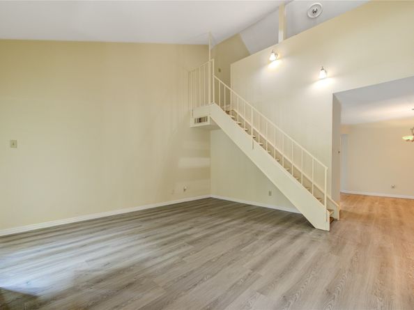 10811 Richmond Avenue 9, Houston TX 77042