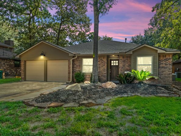 31 S Summer Star Court, The Woodlands TX 77380