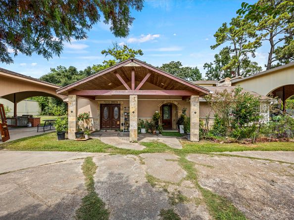 2127 Maurine Street, Houston TX 77039