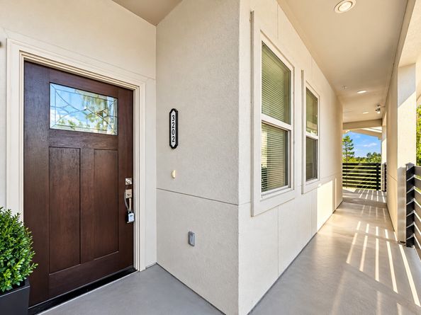 504 Nursery Road 3202, The Woodlands TX 77380