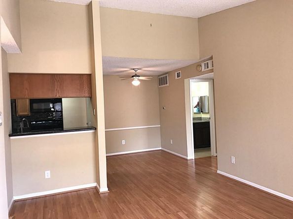 2120 El Paseo Street 1810, Houston TX 77054