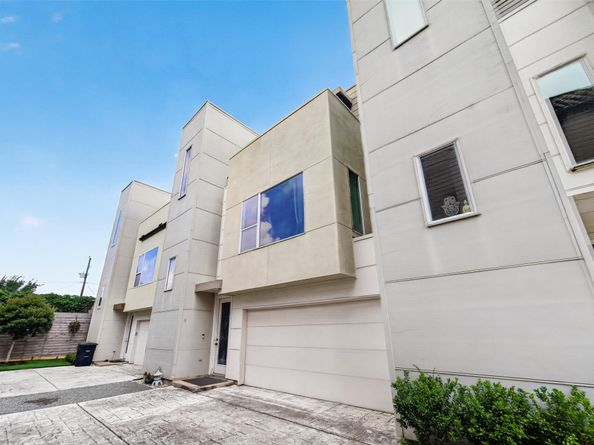 1409 Laird Street B, Houston TX 77008
