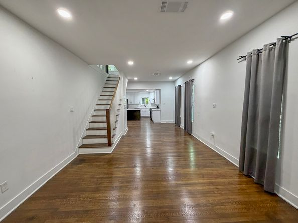 7305 Capitol Street, Houston TX 77011
