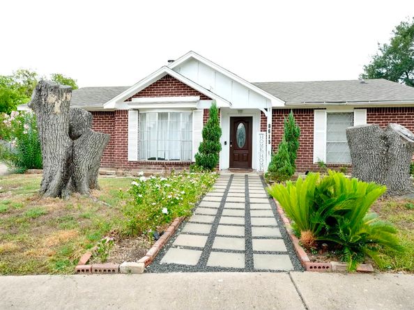 8615 Brookren Circle, Houston TX 77072