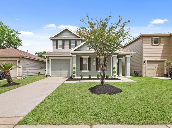 255 Silky Leaf Drive, Houston TX 77073