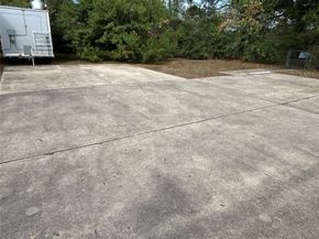 1402 East Avenue, Katy TX 77493