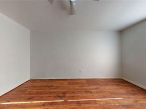 130 Zoe Street, Houston TX 77020