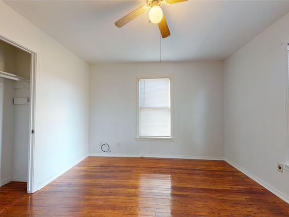 130 Zoe Street, Houston TX 77020