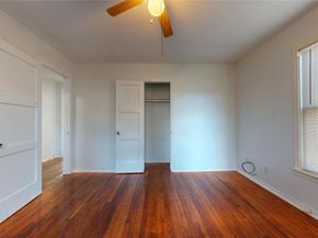 130 Zoe Street, Houston TX 77020