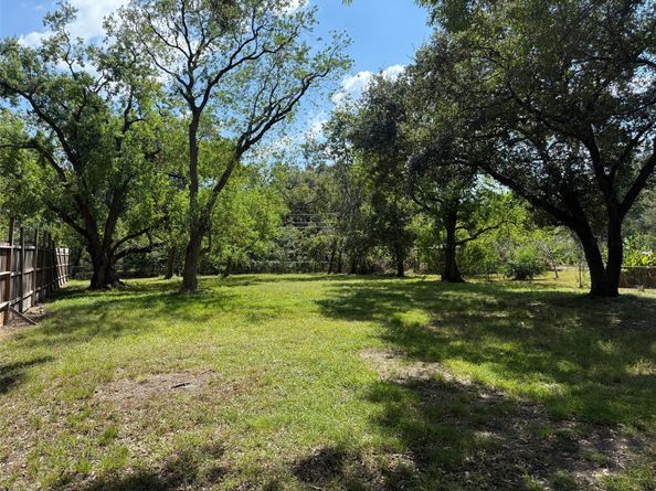 7160 Evans Street, Houston TX 77061