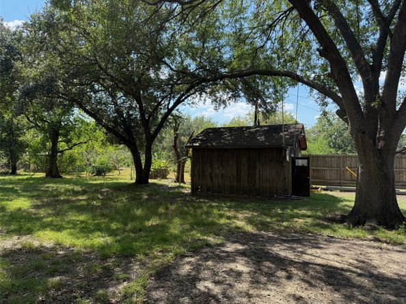 7160 Evans Street, Houston TX 77061