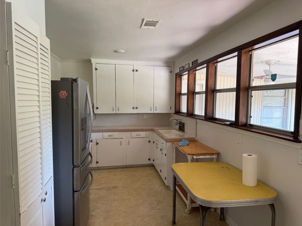 7160 Evans Street, Houston TX 77061