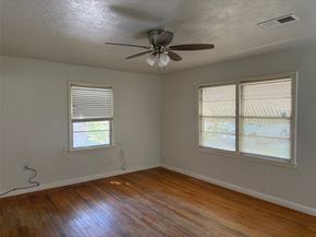 7160 Evans Street, Houston TX 77061
