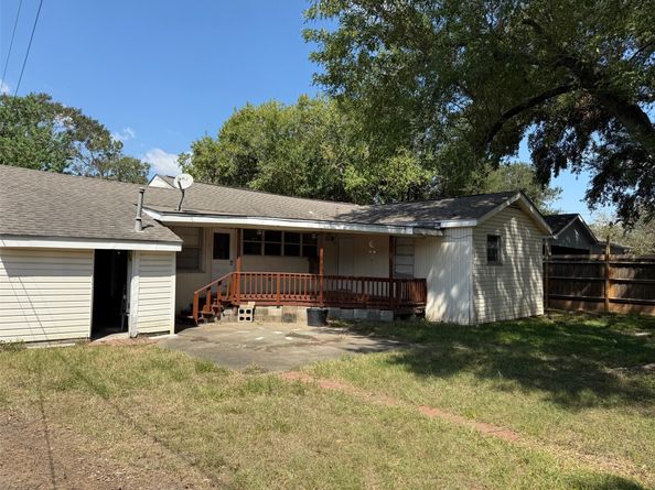 7160 Evans Street, Houston TX 77061