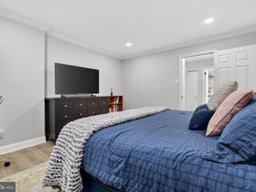 159 Drummers Lane 159, Wayne PA 19087