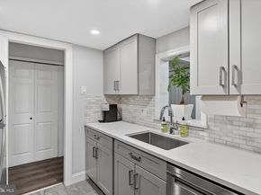 159 Drummers Lane 159, Wayne PA 19087