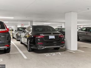 2960 Vaden Drive 2103, Fairfax VA 22031