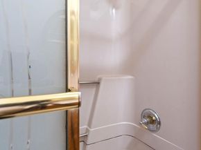 1521 W Shunk Street, Philadelphia PA 19145