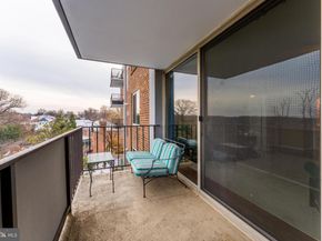 1515 S Arlington Ridge Road 504, Arlington VA 22202