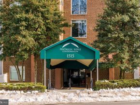1515 S Arlington Ridge Road 504, Arlington VA 22202