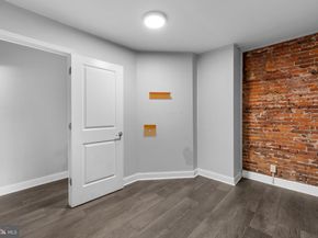 118 E Springer Street, Philadelphia PA 19119