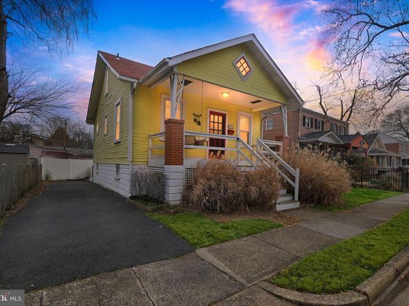 2403 Burke Avenue, Alexandria VA 22301