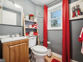 227 Glenwood Road, Elkins Park PA 19027