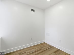 4662 James Street, Philadelphia PA 19137