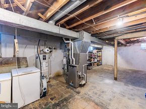 160 W Essex Avenue, Lansdowne PA 19050