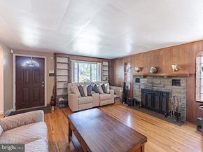 160 W Essex Avenue, Lansdowne PA 19050