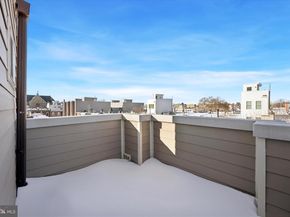 1327 S Hollywood Street, Philadelphia PA 19146