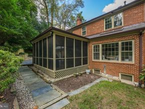 1109 Old Cedar Road, Mclean VA 22102